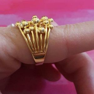 Fun statement ring